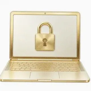 Laptop with padlock — Lizaro